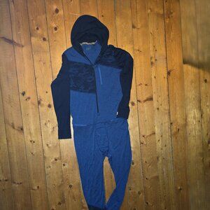 Smartwool Men's 100% Merino Wool Unionsuit with Hood in Size Medium
